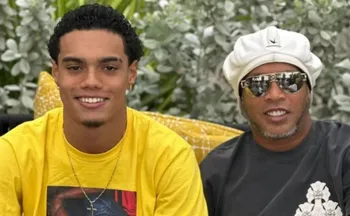 Imagem ilustrativa da imagem Filho de Ronaldinho Gaúcho jogará em time da 2ª divisão de Portugal