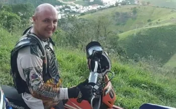 Imagem ilustrativa da imagem Homem morre após ser atropelado por retroescavadeira em pedreira no ES
