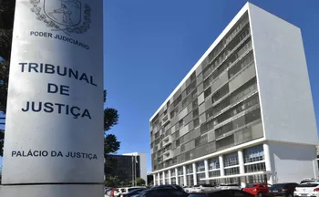 Imagem ilustrativa da imagem Justiça do Paraná reduz pena de homem que ateou fogo na companheira