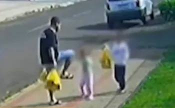 Imagem ilustrativa da imagem Justiça mantém preso homem que chutou rosto de filha no Paraná