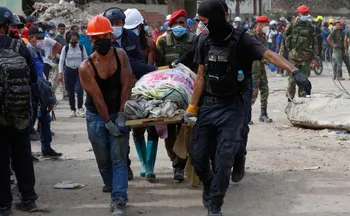 Imagem ilustrativa da imagem Número de mortos na Venezuela após terremotos sobe para 3.342