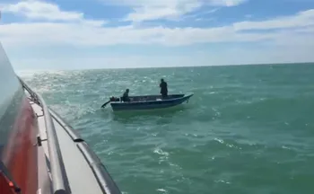Imagem ilustrativa da imagem Pescadores são resgatados após passarem 5 horas à deriva no ES