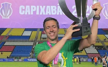 Imagem ilustrativa da imagem Porto Vitória anuncia saída de técnico campeão capixaba