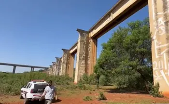 Imagem ilustrativa da imagem Prefeitura de Limeira inicia obras para bloquear acesso à ponte após morte de jovem