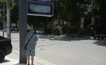 Imagem ilustrativa da imagem Projeções indicam até 127 dias de calor extremo por ano até 2075
