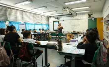 Imagem ilustrativa da imagem Senado aprova MP que estabelece piso de R$ 5.130 para professores