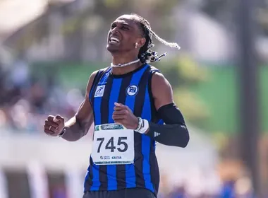 Imagem ilustrativa da imagem Alison vence 400m com barreiras com melhor marca mundial em 2026