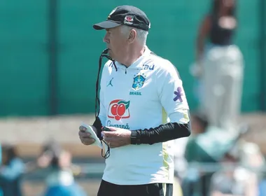 Imagem ilustrativa da imagem Ancelotti testa cinco mudanças no time titular para jogo contra o Haiti
