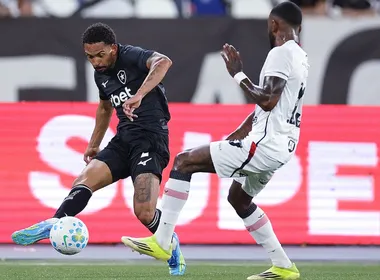 Imagem ilustrativa da imagem Botafogo fica no 0 a 0 contra o Vitória em jogo atrasado do Brasileirão