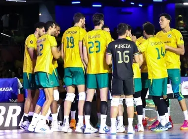 Imagem ilustrativa da imagem Brasil sofre com italianos e arbitragem polêmica e perde 2º jogo na Liga das Nações