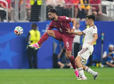 Imagem ilustrativa da imagem Bruno Fernandes lamenta 2º tempo ruim de Portugal