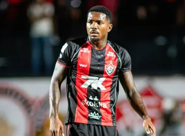 Imagem ilustrativa da imagem Cacá será adquirido pelo Vitória e não volta ao Corinthians