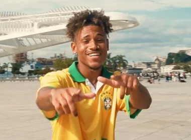 Imagem ilustrativa da imagem Capixaba Kael Santana lança funk sobre mulher e futebol