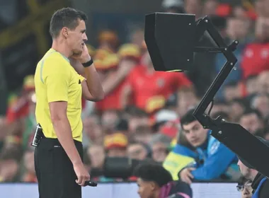 Imagem ilustrativa da imagem Copa do Mundo estreia novas regras de arbitragem