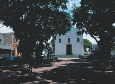 Imagem ilustrativa da imagem Igreja de Nossa Senhora do Rosário, a mais antiga do Brasil, aberta à visitação