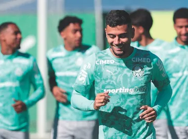 Imagem ilustrativa da imagem Palmeiras volta à campo contra o Coritiba para defender a liderança