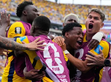 Imagem ilustrativa da imagem Plata promete Equador 'com fome' após vitória e garante: 'Vamos dar a vida"