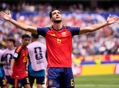 Imagem ilustrativa da imagem Quem é o artilheiro talismã que colocou a Espanha na semifinal da Copa