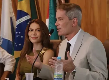 Imagem ilustrativa da imagem Sarah Poncio se pronuncia após prisão do pai e defende inocência do pastor
