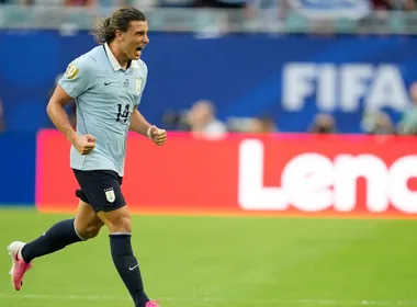 Imagem ilustrativa da imagem Uruguai busca reação diante da Espanha