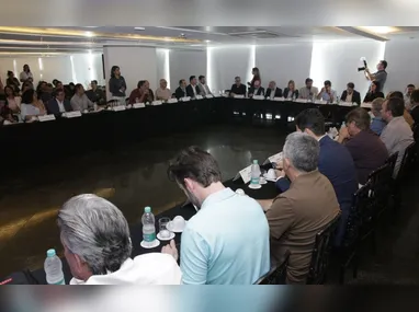 Ao longo do dia, a Receita Federal liberará R$ 4,61 bilhões a 2.743.200 declarantes.