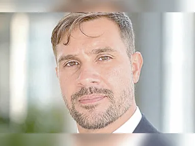 João Gualberto é Professor Emérito da Universidade Federal do Espírito Santo (Ufes) e Doutor em Ciências Sociais e Coordenador de Conteúdo da Exposição 190 Caminhos da Cidadania