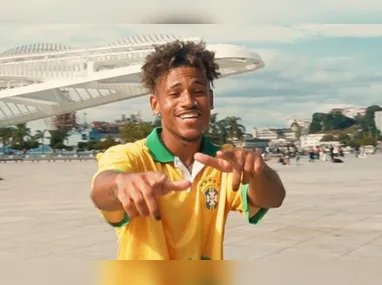 Imagem ilustrativa da imagem Capixaba Kael Santana lança funk sobre mulher e futebol