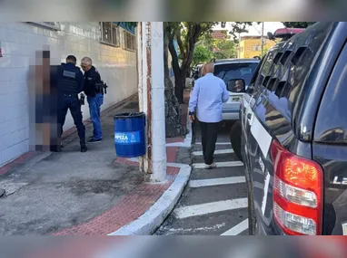 Testemunhas relataram que as vítimas trabalhavam no corte de madeiras e limpeza de um terreno quando foram surpreendidas pelos suspeitos armados