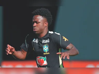 Lula ironizou ausência de Neymar em jogos