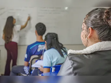 Imagem ilustrativa da imagem Educação financeira pode ser incluída no currículo escolar