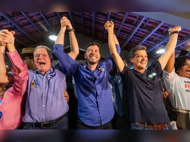 Evani Gari, Helder e Contarato durante convenção da federação Brasil da Esperança: “Time do Lula no Estado”