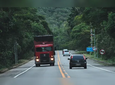 Imagem ilustrativa da imagem Empresa vai identificar imóveis para desapropriação em obras na BR-262