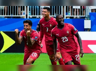 Seleção brasileira durante treino
