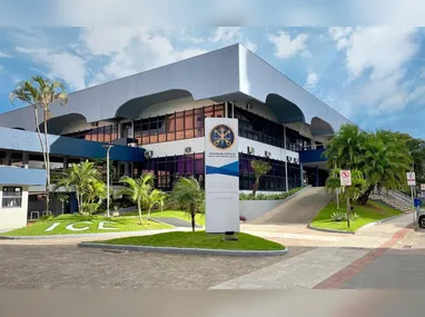 Servidor do necrotério em Santos é suspeito de transferir R$ 7.000 após acessar o app bancário da vítima; caso é investigado como peculato e fraude