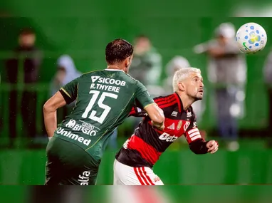 Gol de Asprilla derruba o time na Arena e aumenta a pressão sobre Luís Castro