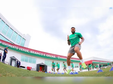 Confronto no Mineirão marca o reencontro de Artur Jorge com o clube onde viveu o maior momento da carreira, em 2024