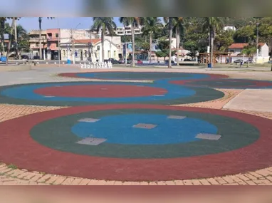 Prefeitura da Serra informou que equipes da Vigilância Sanitária e do Departamento de Posturas estiveram no local nesta quarta-feira (24) para apurar a situação