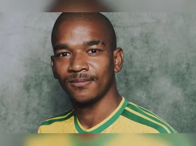 Imagem ilustrativa da imagem Jayden Adams, que disputou a Copa do Mundo pela África do Sul, morre aos 25 anos