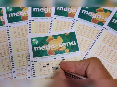 Imagem ilustrativa da imagem Mega-Sena sorteia prêmio acumulado em R$ 10 milhões neste sábado