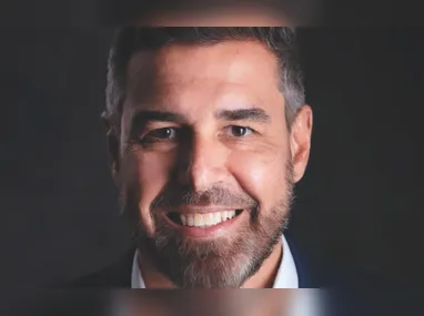 Floriano Schneider é especialista em estratégias de vendas e negócios