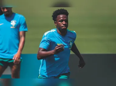 Show do Menos é Mais” será hoje, a partir das 13h, no Parque da Prainha. Depois, transmissão do jogo do Brasil e encerramento com Marvilla