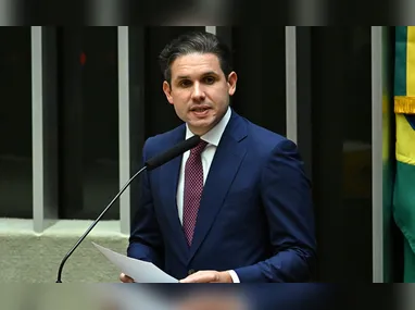 Imagem ilustrativa da imagem Motta cria comissão especial para debater redução da maioridade penal na Câmara