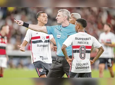 Ancelotti se reunião com a comissão técnica da Seleção Brasileira nesta terça (28)