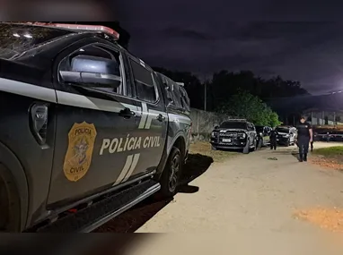 Imagem ilustrativa da imagem Operação contra grupo ligado ao Comando Vermelho prende 9 suspeitos em Fundão