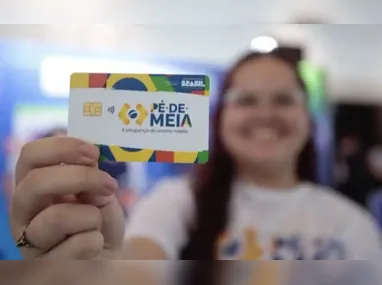 Imagem ilustrativa da imagem Pé-de-Meia 2026: pagamento da terceira parcela do começa nesta segunda