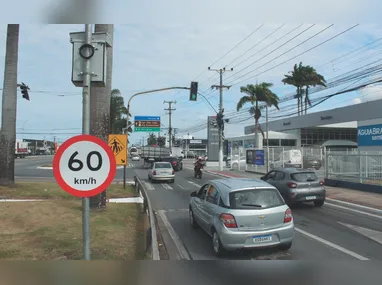 Profisssionais da educação no desfile cívico-militar