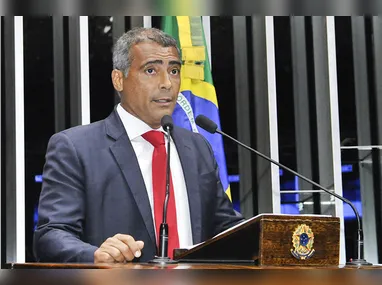Audiência pública no plenário do Senado Federal em Brasília, onde representantes do governo, oposição, empresários e sindicatos discutem a Proposta de Emenda à Constituição (PEC) que visa acabar com a escala de trabalho 6x1