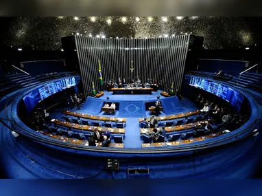 Imagem ilustrativa da imagem Senado aprova penas maiores em crimes contra professores e médicos