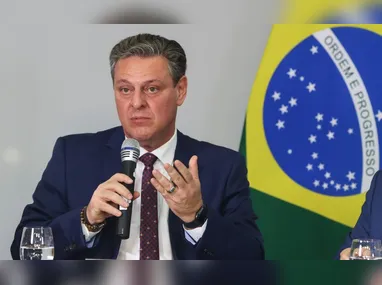 Documento publicado no DOU desta segunda-feira (22) traz nomes genéricos e, segundo o órgão, será corrigido na próxima edição