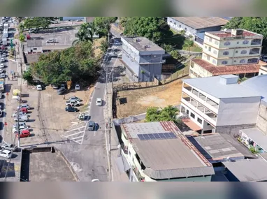 Operação de resgate contou com o apoio de um bote do Salvamar e de um helicóptero do Notaer